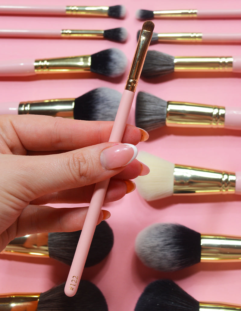 #122 Precision Smudger Brush