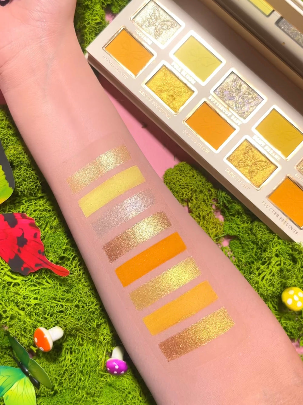 Mini palette di ombretti You Give Me Butterflies