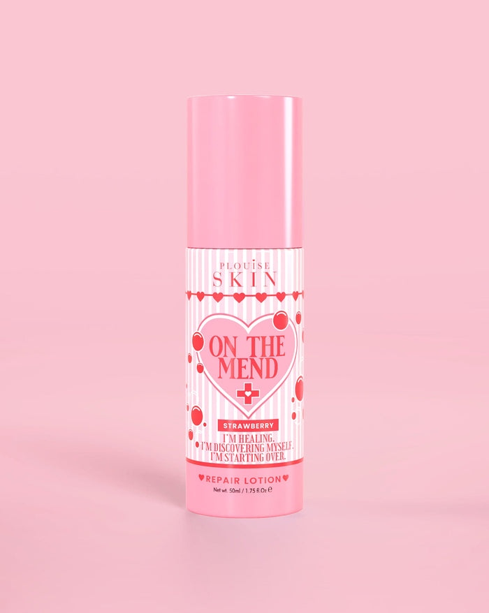 Flacone rosa di P.Louise On The Mend Barrier Repair Lotion