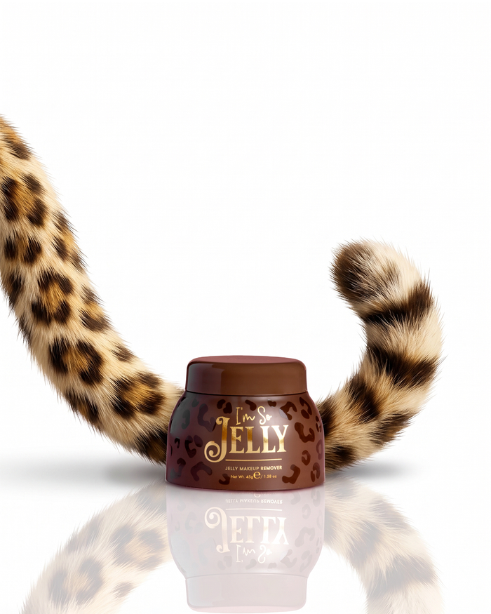 Cheetah ossessionato da un set meno detergente e idratante