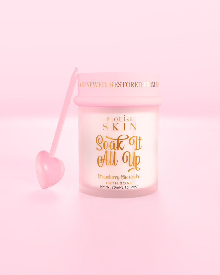 Vasetto di bagnoschiuma P.Louise Soak It All Up immerso nel profumo di crostata alla fragola