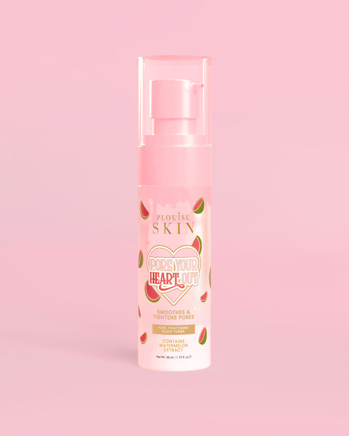 P. Louise Pore Your Heart Out Watermelon Pore Tightening Toner con disegno di anguria su sfondo rosa