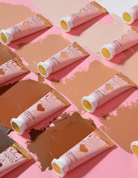 Vernice cosmetica per il tono della pelle